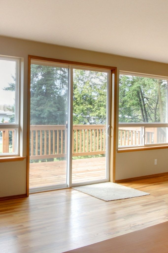 Sliding Doors